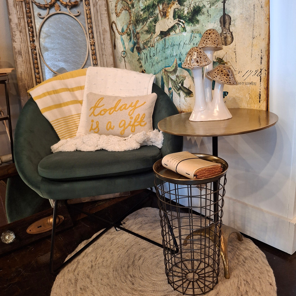 Metal Nesting Table