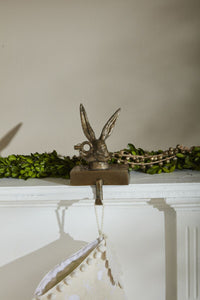 E+E Eric the Hare Antiqued Gold Stocking Holder