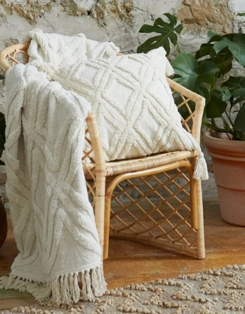Patina Vie Chunky Diamond Tufted Throw Blanket with Knotted Fringe - Alabaster