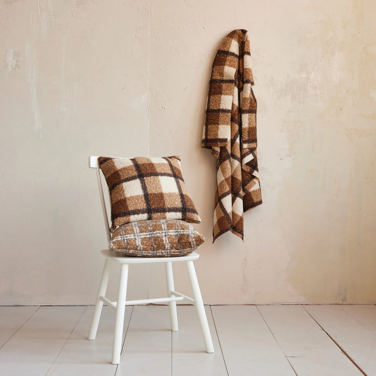 Brown Plaid Faux Sherpa Throw