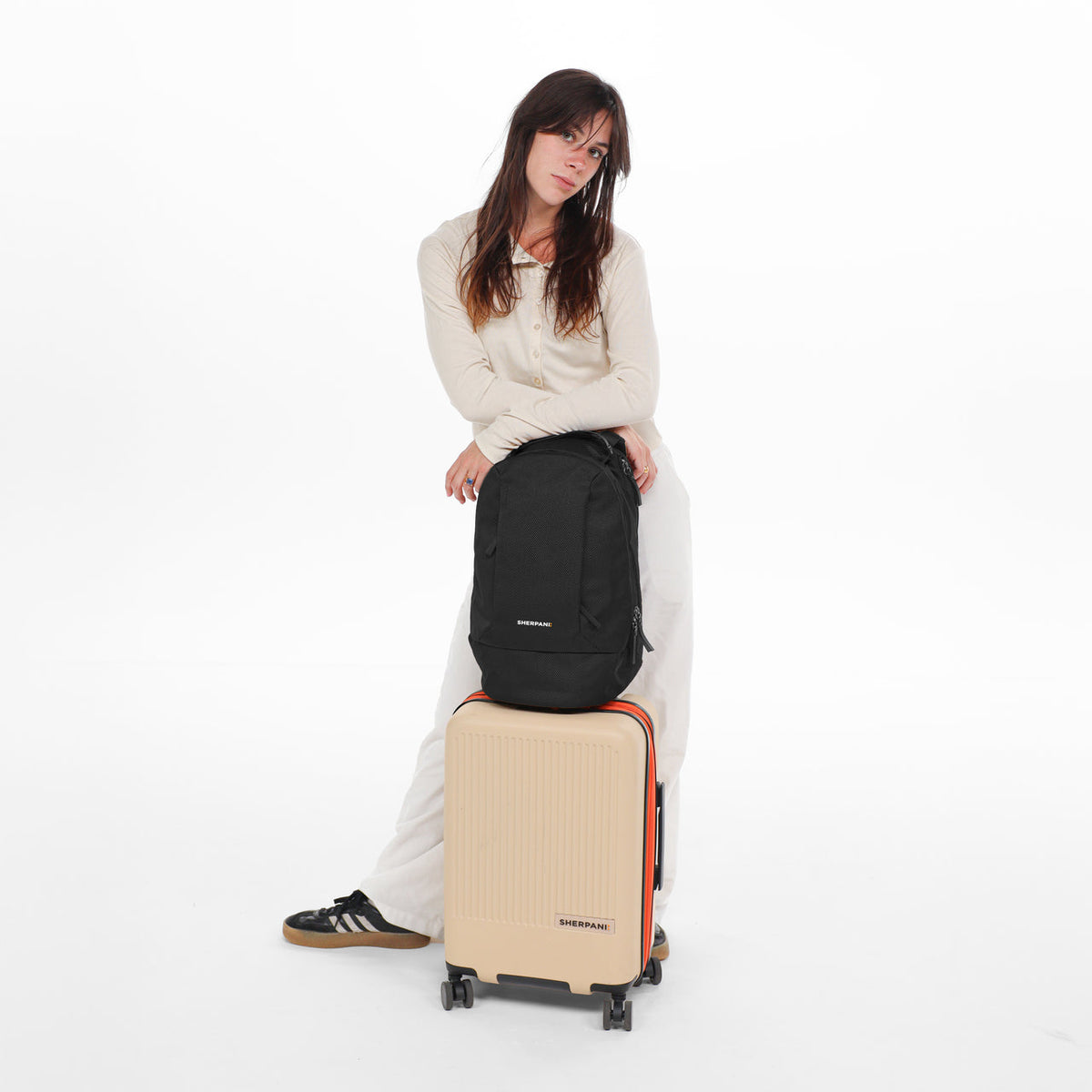 Solstice | Anti-Theft Travel Backpack - Carbon Black